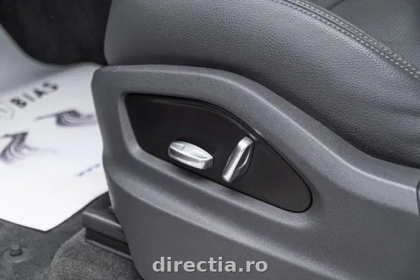 Poza anunț 26