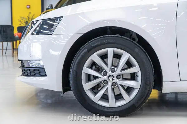 Poza anunț 40