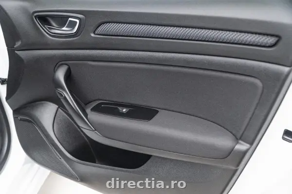 Poza anunț 30