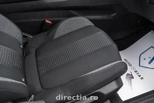 Poza anunț 39