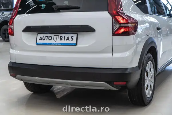 Poza anunț 13