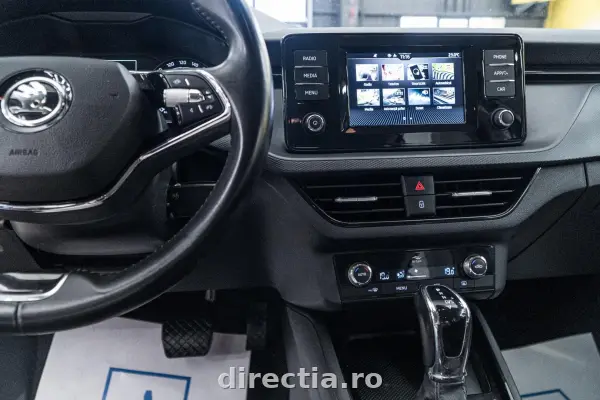 Poza anunț 24