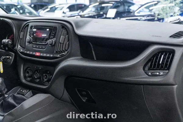 Poza anunț 25