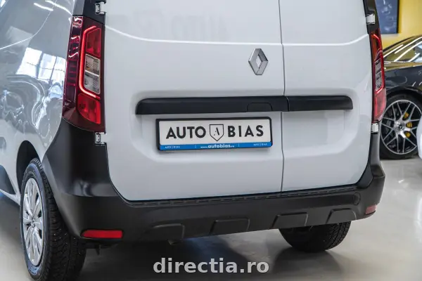 Poza anunț 38