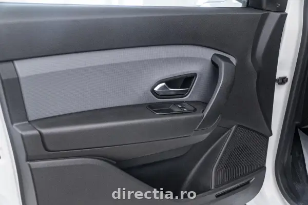 Poza anunț 23