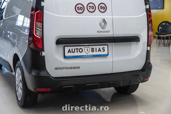 Poza anunț 38
