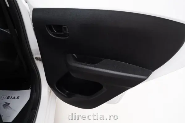Poza anunț 38