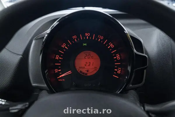 Poza anunț 12