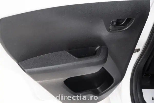 Poza anunț 36
