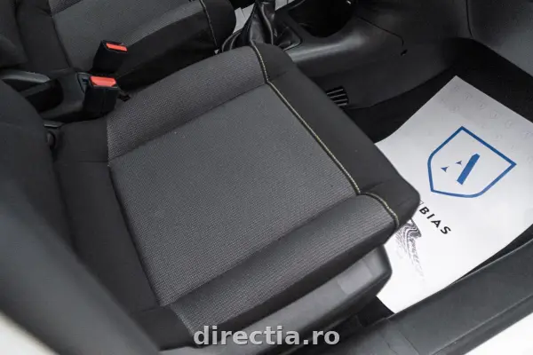 Poza anunț 38