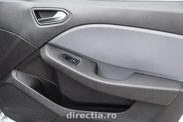 Poza anunț 32