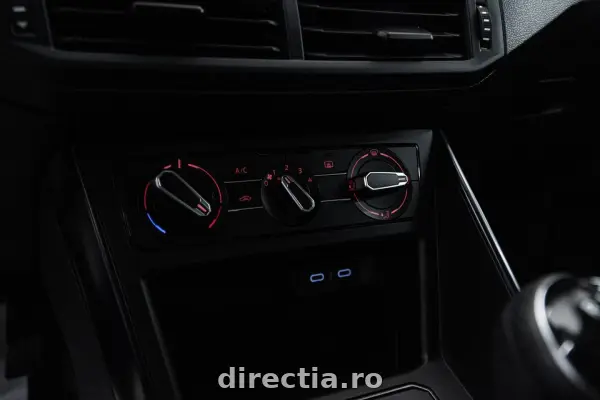 Poza anunț 11