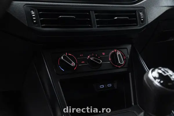 Poza anunț 11