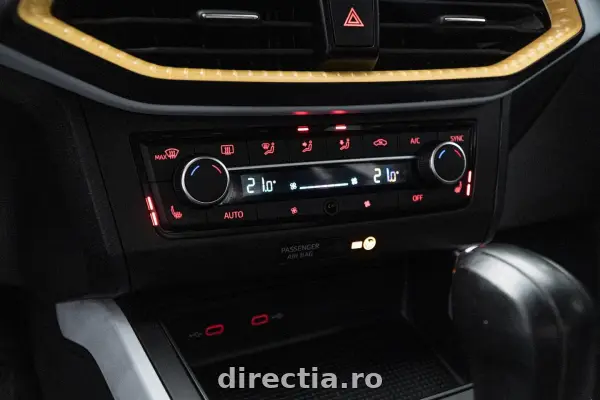 Poza anunț 11