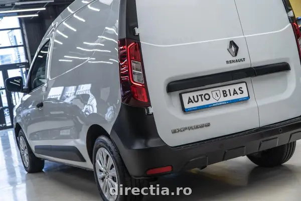 Poza anunț 30