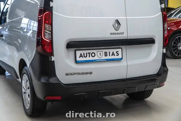 Poza anunț 38