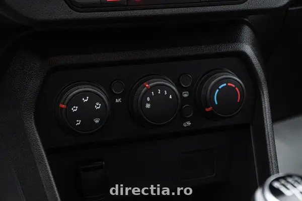 Poza anunț 11