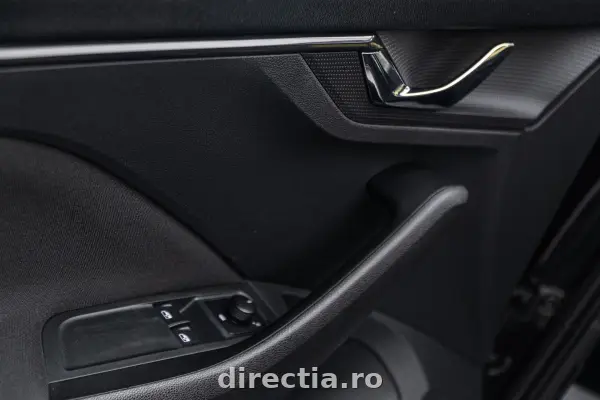 Poza anunț 24
