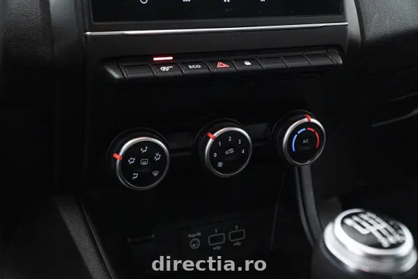 Poza anunț 11