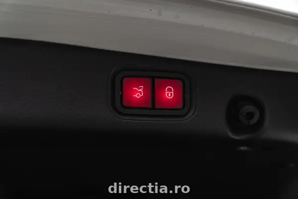 Poza anunț 26