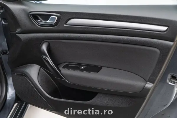 Poza anunț 32