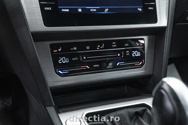 Poza anunț 11