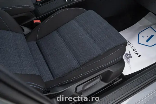 Poza anunț 38