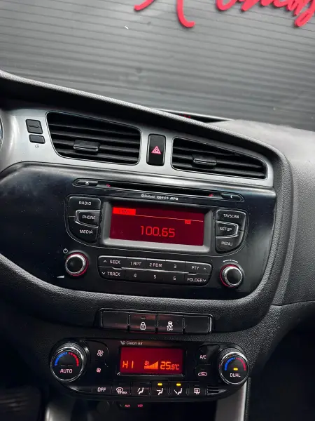 Poza anunț 8