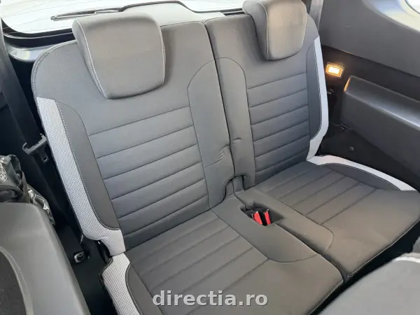 Poza anunț 11