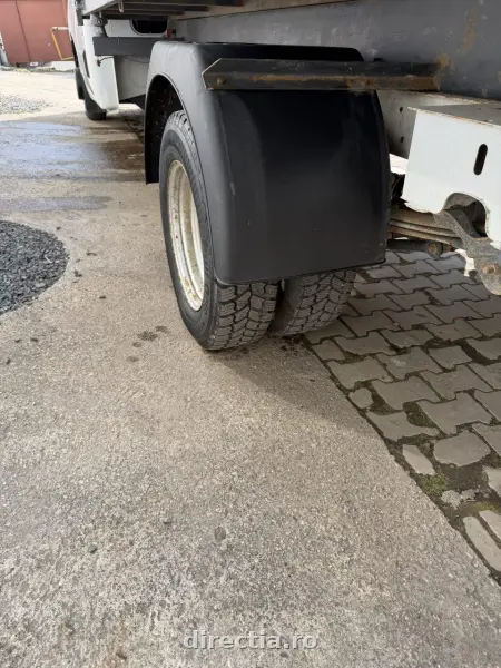 Poza anunț 11