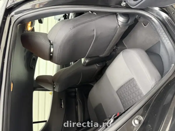 Poza anunț 12