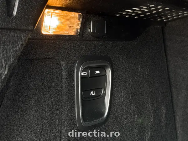 Poza anunț 24