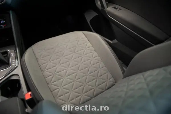 Poza anunț 25