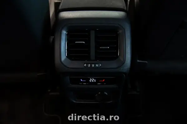Poza anunț 31