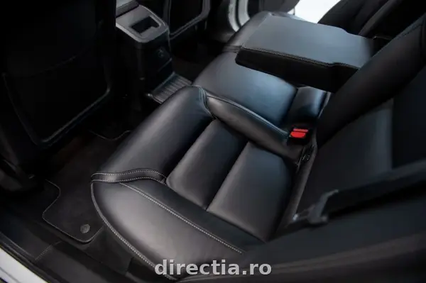 Poza anunț 36