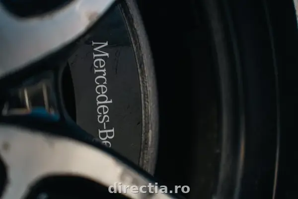 Poza anunț 8