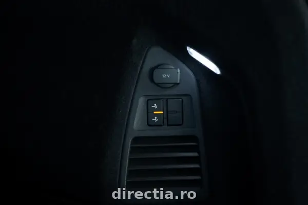 Poza anunț 23