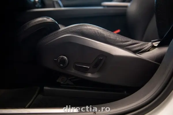 Poza anunț 12