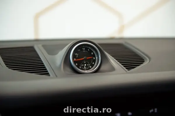 Poza anunț 24