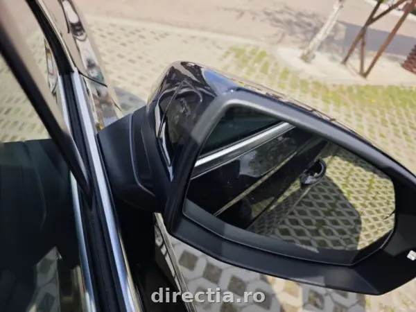 Poza anunț 23