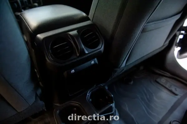 Poza anunț 34