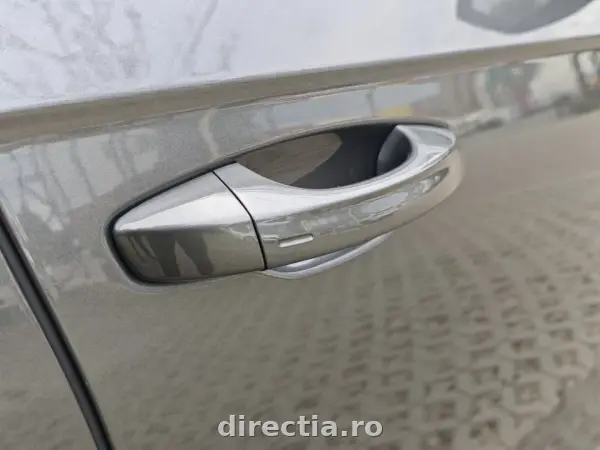 Poza anunț 8