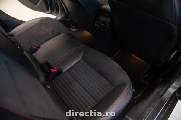 Poza anunț 32