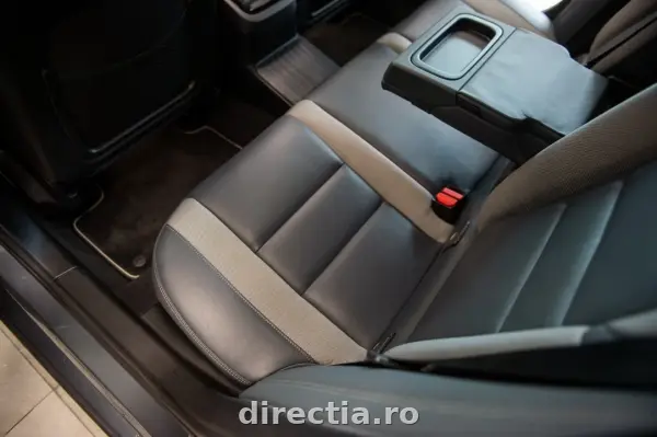 Poza anunț 38