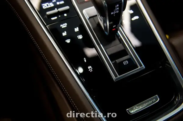 Poza anunț 36