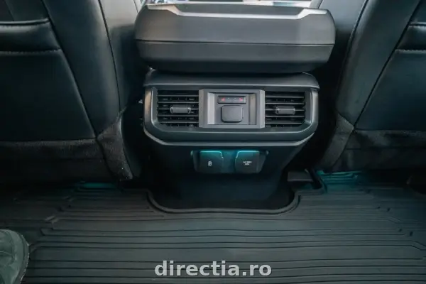 Poza anunț 26