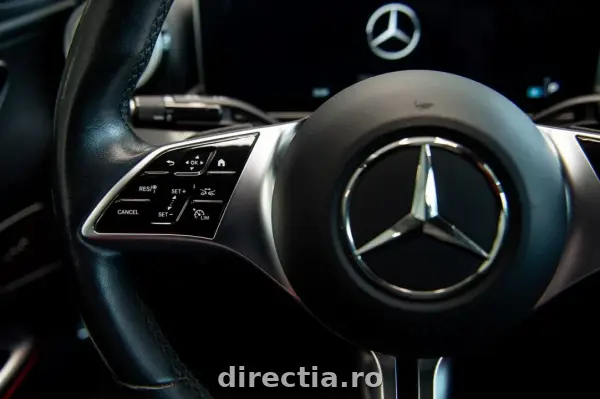 Poza anunț 18