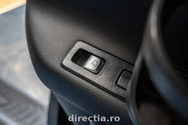 Poza anunț 33
