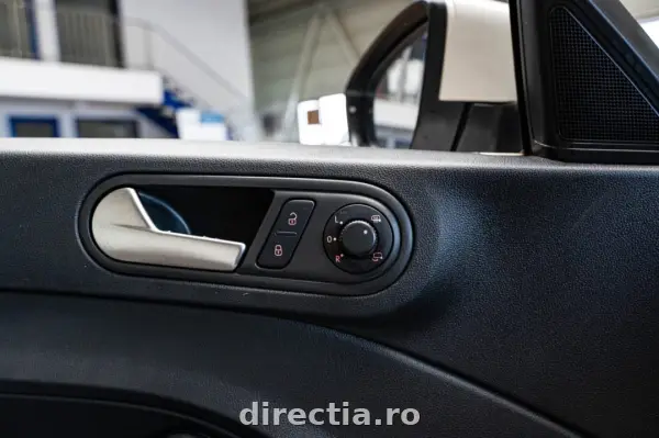 Poza anunț 25