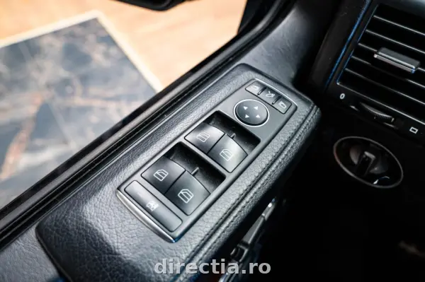 Poza anunț 26